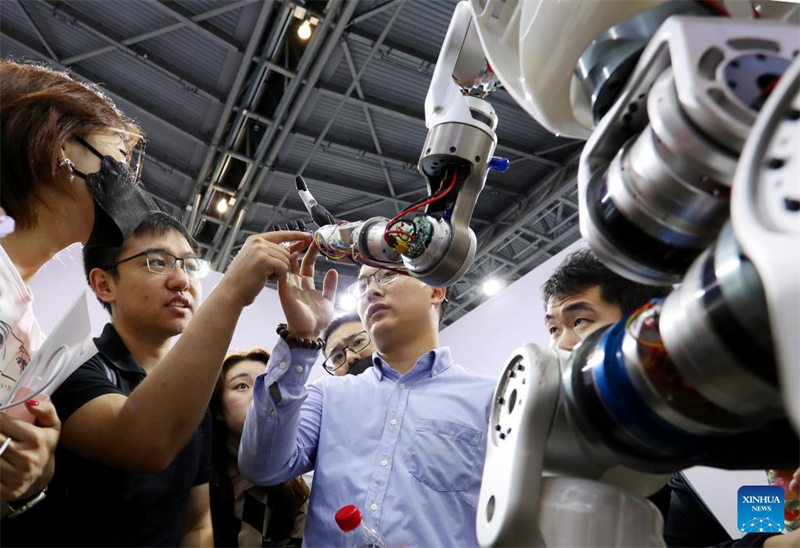 Rekordanzahl von Unternehmen nimmt an globaler KI-Konferenz in Shanghai teil