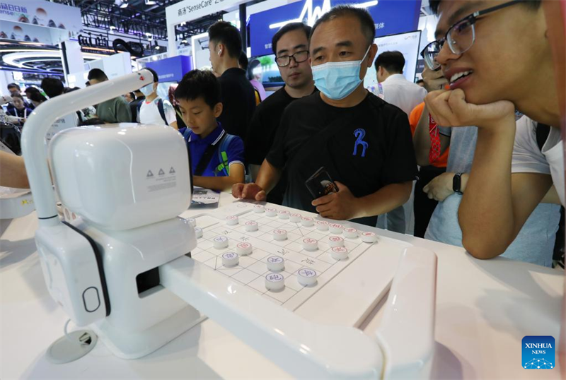 Rekordanzahl von Unternehmen nimmt an globaler KI-Konferenz in Shanghai teil