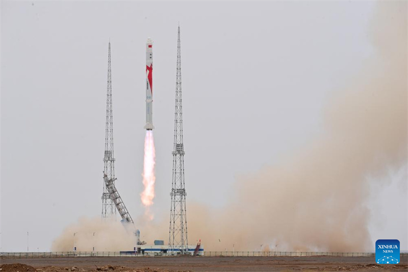 China schießt mit Flüssigsauerstoff-Methan angetriebene Trägerrakete ins All