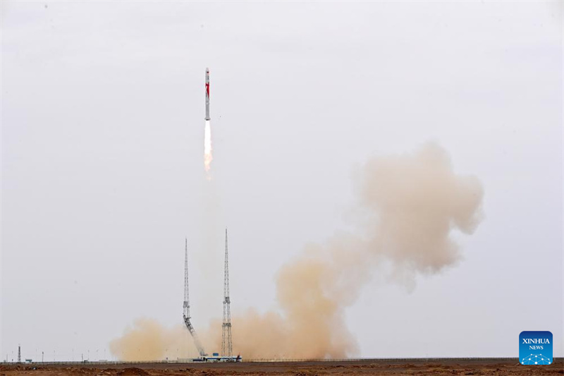 China schießt mit Flüssigsauerstoff-Methan angetriebene Trägerrakete ins All