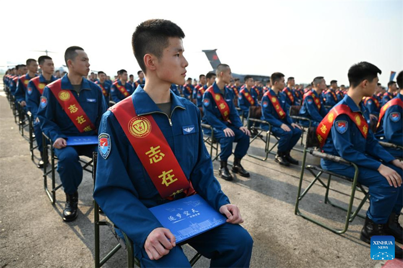 Neue Kadetten der chinesischen Luftwaffe sind 2023 die am besten qualifizierten Kandidaten aller Zeiten