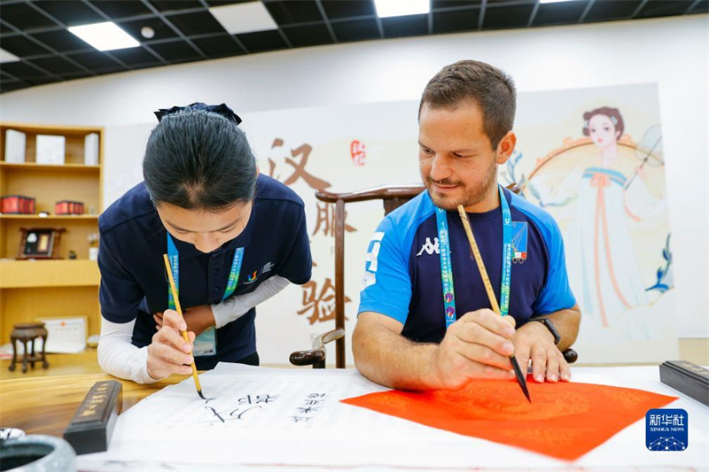 Universiade begeistert sich für chinesische Kultur