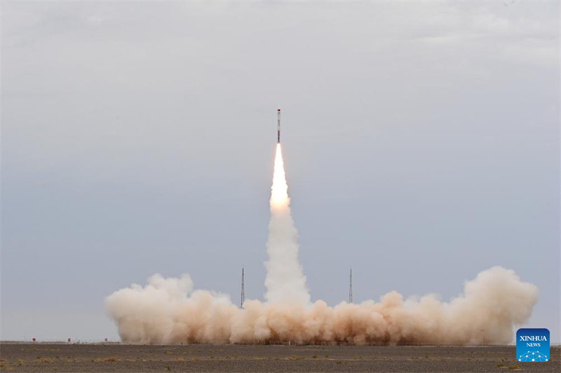 China bringt sieben Satelliten mit einer kommerziellen Rakete in die Umlaufbahn