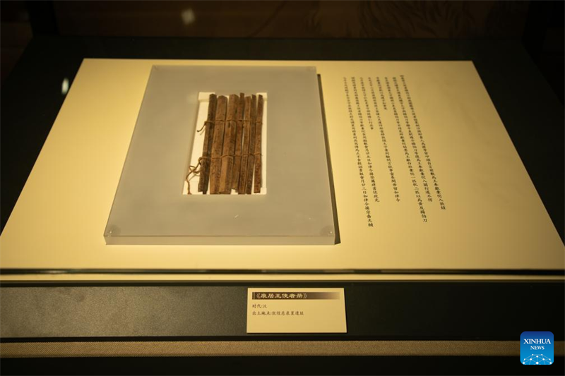 Mehr als 1.000 Bambusstreifen in Museum in Lanzhou ausgestellt