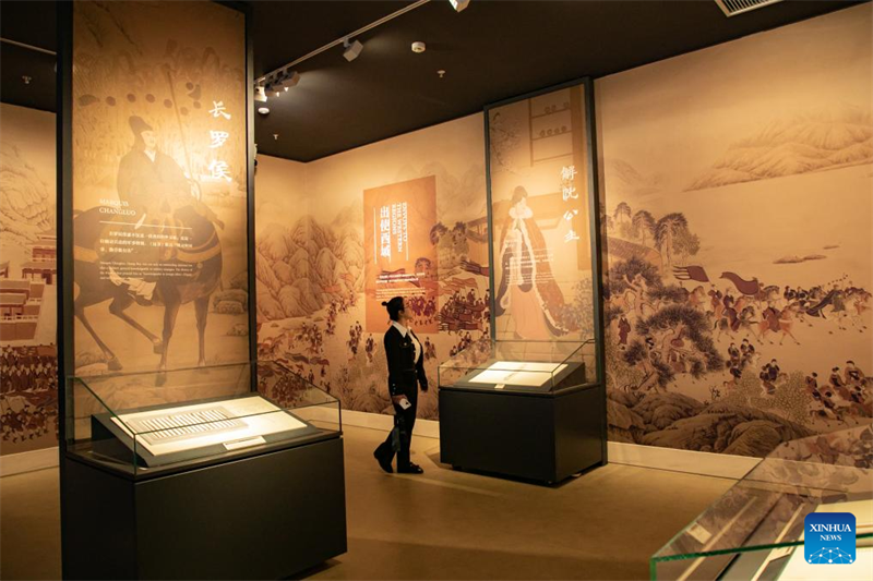 Mehr als 1.000 Bambusstreifen in Museum in Lanzhou ausgestellt
