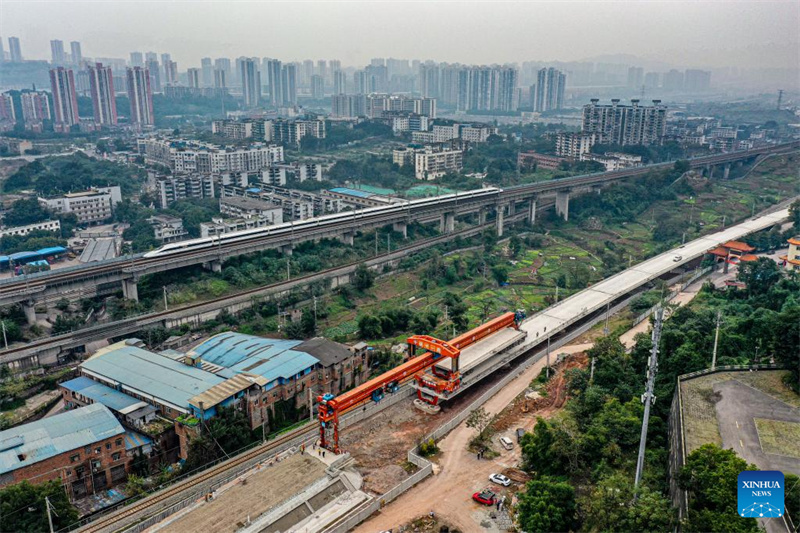 Bau der Hochgeschwindigkeitsstrecke Chongqing-Kunming schreitet in großen Schritten voran