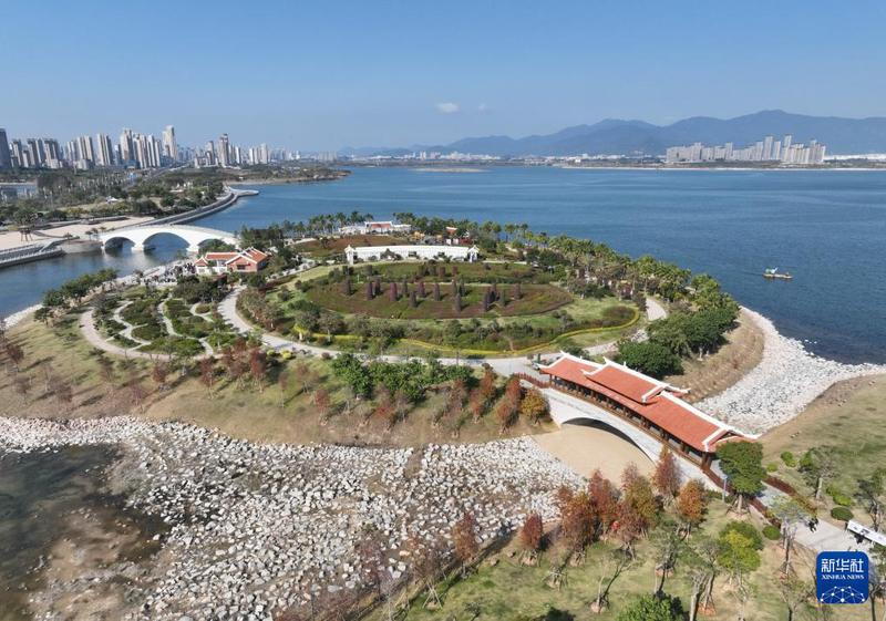 Harmonische Koexistenz zwischen Mensch und Natur in Xiamen