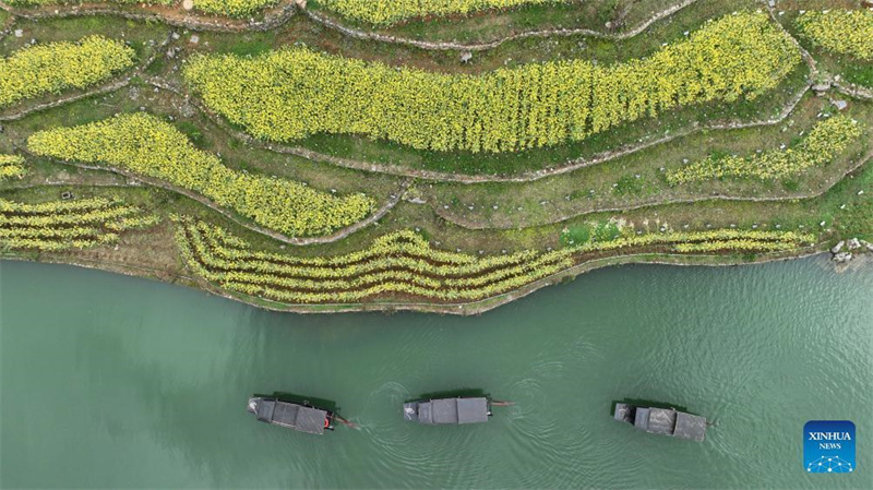 Frühlingsansicht des malerischen Ortes Wujiangzhai im Südwesten Chinas