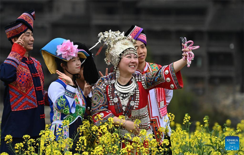 Frühlingsansicht des malerischen Ortes Wujiangzhai im Südwesten Chinas