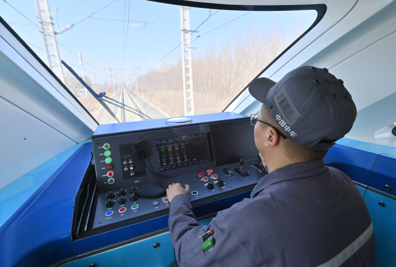 Chinas Wasserstoffzug absolviert Testfahrt mit 160 km/h