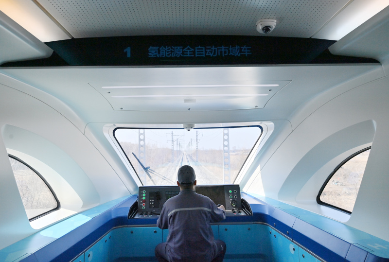 Chinas Wasserstoffzug absolviert Testfahrt mit 160 km/h