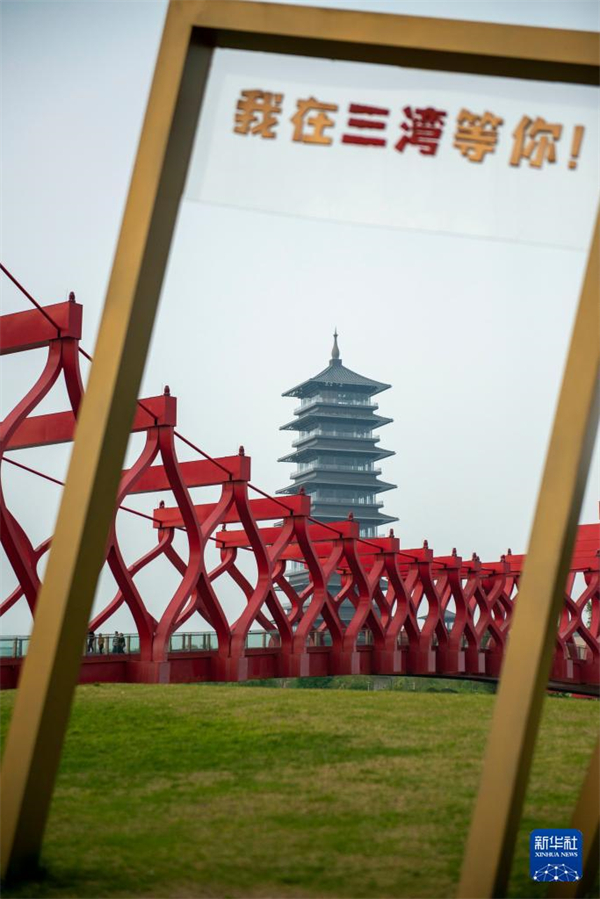 Yangzhou: Der alte Große Kanal im modernen Stil