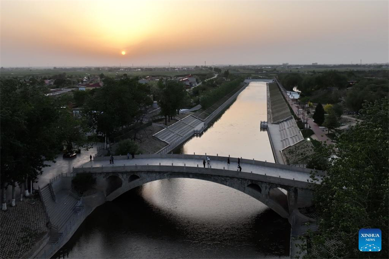 Ein Blick auf die malerische Zhaozhou-Brücke in Hebei