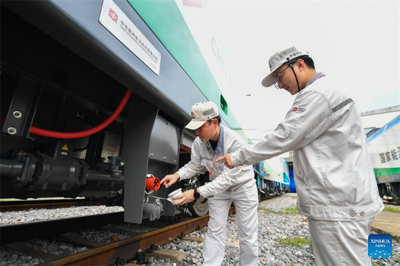 Intelligente Schwerlast-Elektrolokomotive läuft in Hunan vom Band