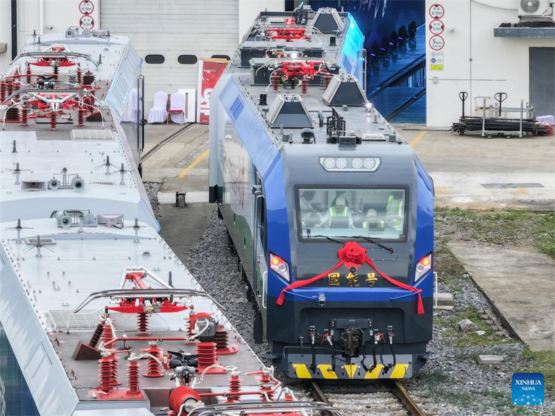 Intelligente Schwerlast-Elektrolokomotive läuft in Hunan vom Band