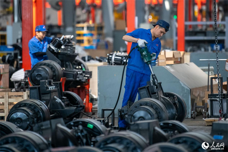 Aufträge aus dem Ausland für in Shaanxi produzierte Minenkipper nehmen stark zu
