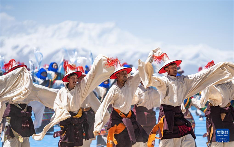 Der geschmolzene Namtso-See in Xizang begrüßt die kommende Tourismushochsaison