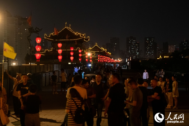 Wie schön ist Xi’an bei Nacht?