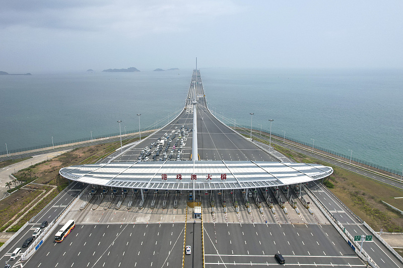 Hongkong-Zhuhai-Macao-Brücke zählt über zehn Millionen Passagierfahrten