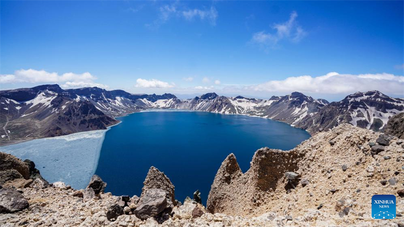 Nordostchina: Landschaft am Tianchi-See in Jilin