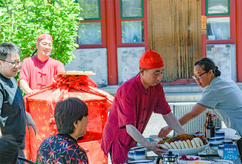 Dorf in Beijing entwickelt eine Tourismusindustrie auf Grundlage der Großen Mauer