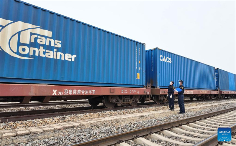 Im Containerbahnhof Manzhouli 2.327 Güterzugfahrten zwischen China und Europa umgeschlagen