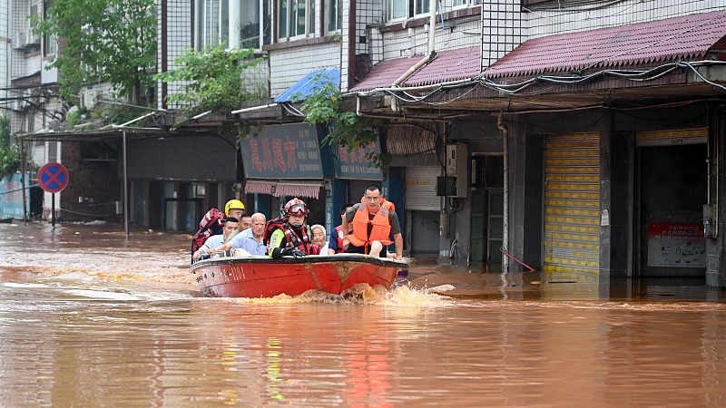 Xi Jinping leitet Treffen zu Hochwasserschutz und Hilfsmaßnahmen