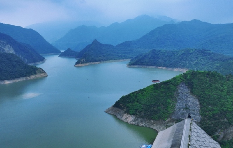 Jinpen-Stausee am Heihe-Fluss sorgt für sauberes Wasser für alle Familien