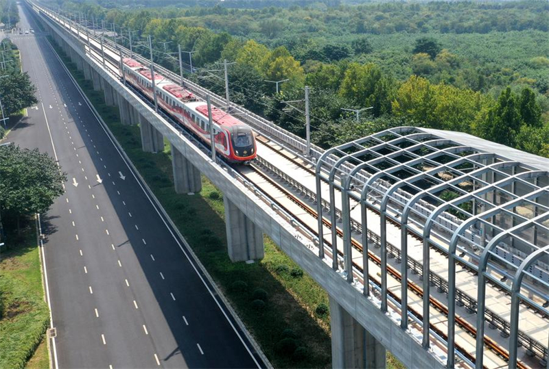 Blick auf Verkehrsknotenpunkt in Zentralchina