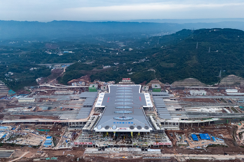 Größter Bahnknotenpunkt im Westen Chinas soll 2025 in Betrieb gehen