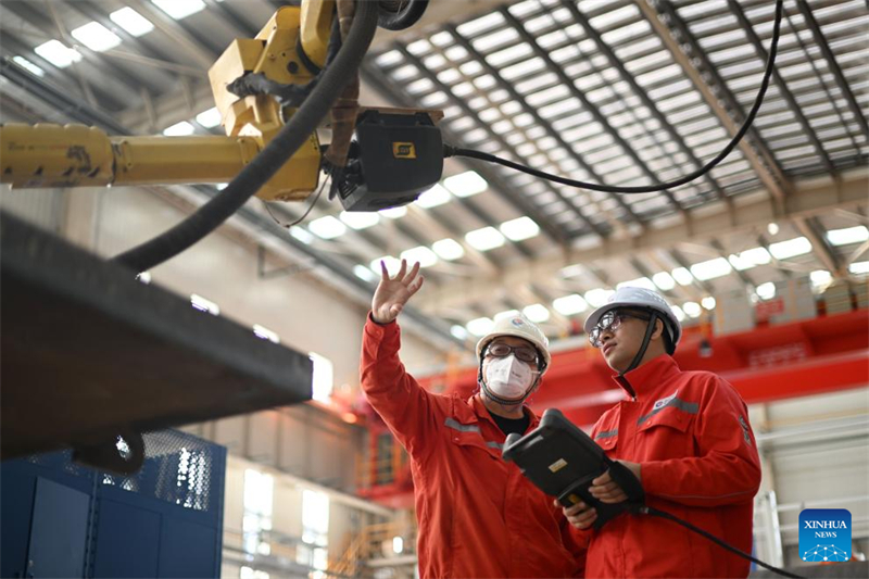 Chinas erste „Smart Factory“ für Offshore-Öl- und -Gasanlagen voll betriebsbereit