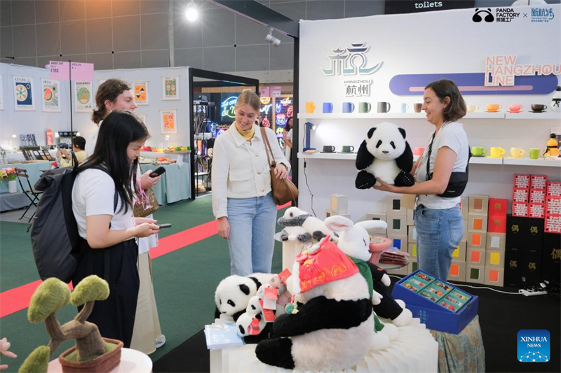 Chinas innovatives Panda-Spielzeug findet weltweit Anklang