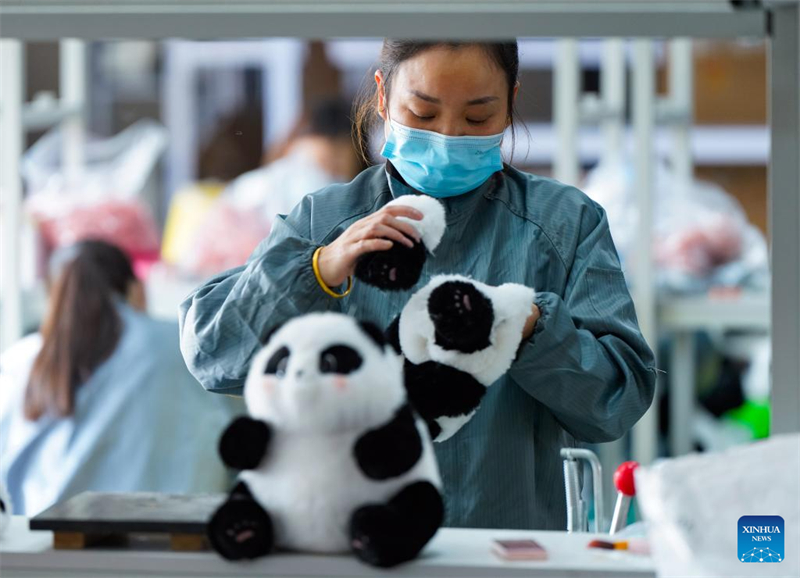 Chinas innovatives Panda-Spielzeug findet weltweit Anklang