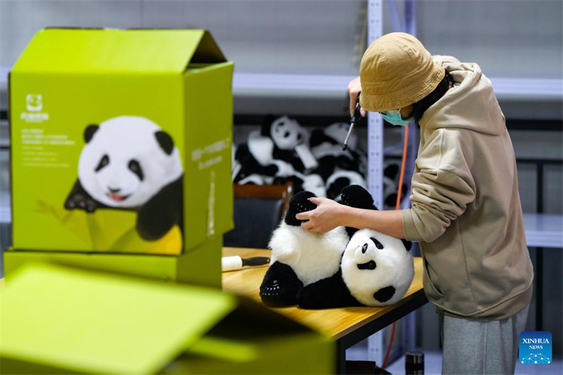 Chinas innovatives Panda-Spielzeug findet weltweit Anklang