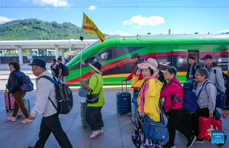 China-Laos-Eisenbahn kurbelt regionales Wirtschaftswachstum an