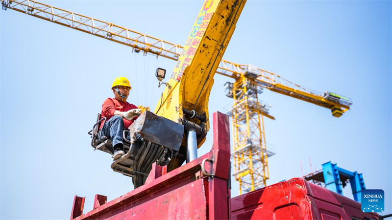 Bau der großen Liuzhi-Brücke im Südwesten Chinas geht in die Endphase