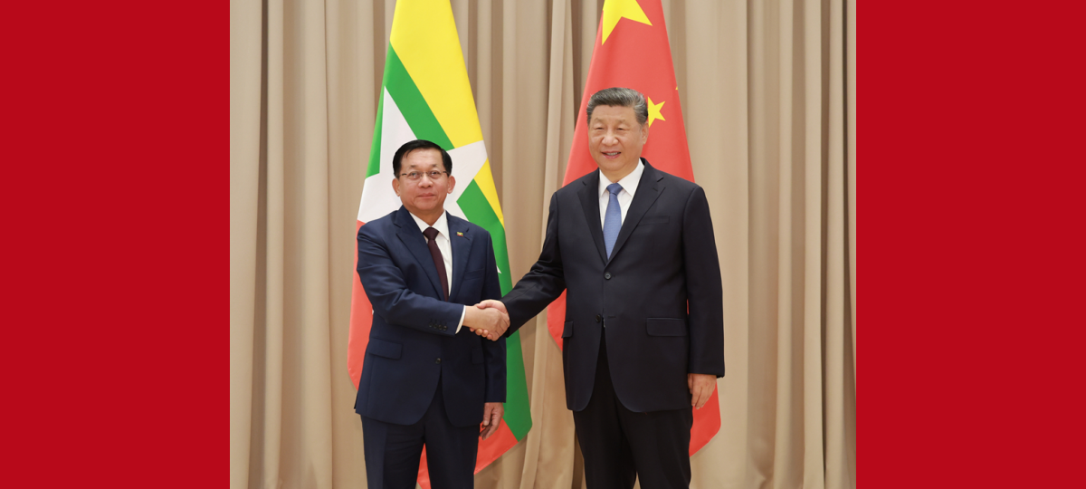 Xi Jinping trifft Myanmars Staatsführer Min Aung Hlaing