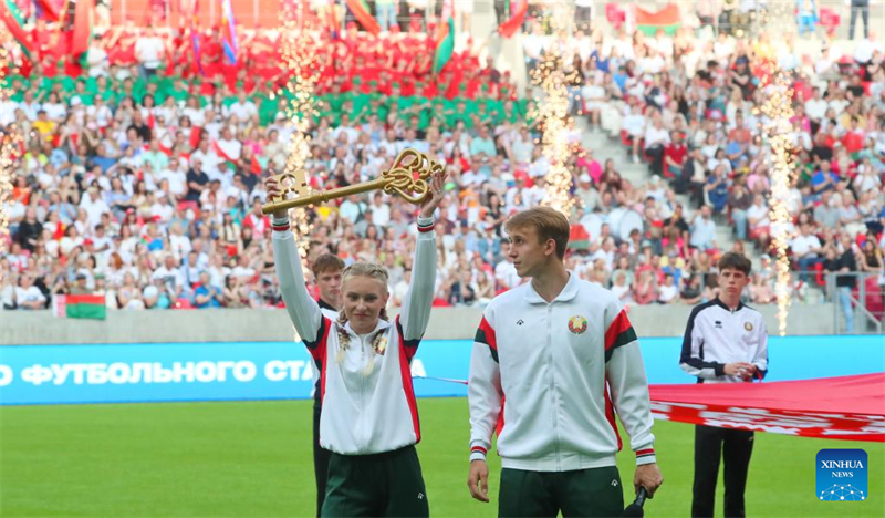 Mit chinesischer Unterstützung gebautes Fußballstadion in Minsk eröffnet