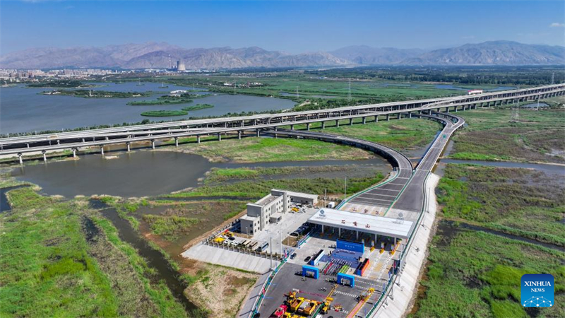 Ningxia-Abschnitt der Wuhai-Maqin-Autobahn für Verkehr freigegeben