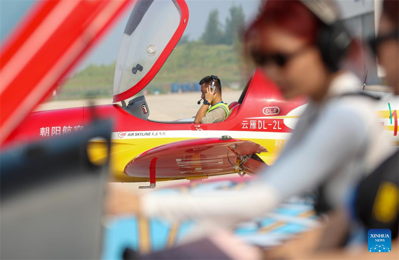 Chinas Stadt Laixi entwickelt Wirtschaft in niedriger Höhe