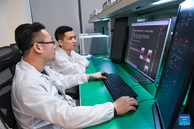 Chinas selbst entwickeltes 90-Gigahertz-Oszilloskop setzt neue Maßstäbe