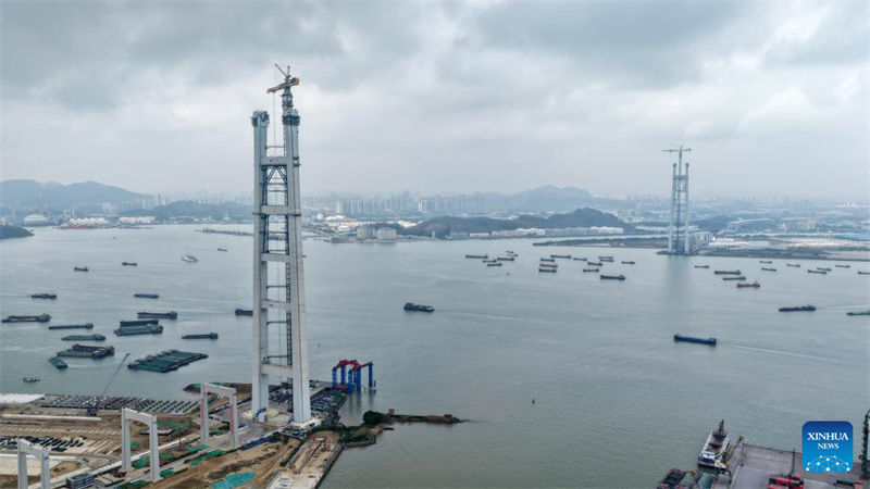 Shiziyang-Brücke in der südchinesischen Provinz Guangdong befindet sich im Bau