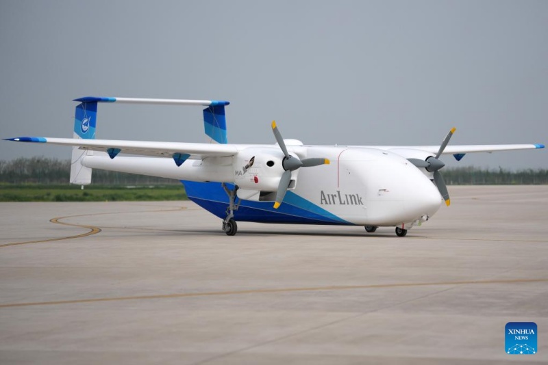 Chinas kommerzielles unbemanntes Frachtflugzeug HH-200 absolviert Jungfernflug