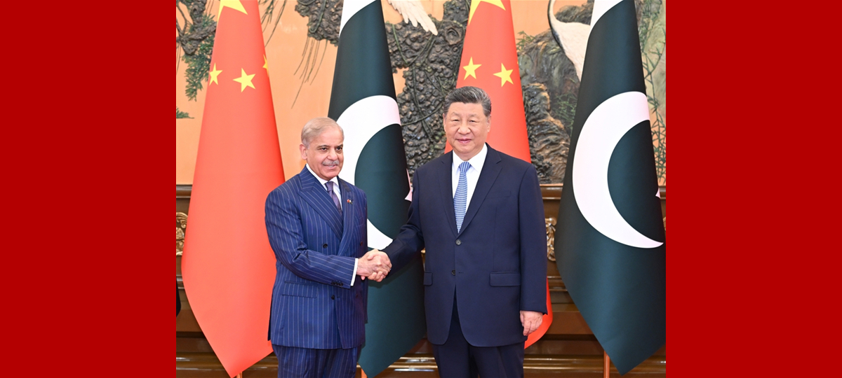Xi Jinping trifft Pakistans Premierminister Shehbaz Sharif
