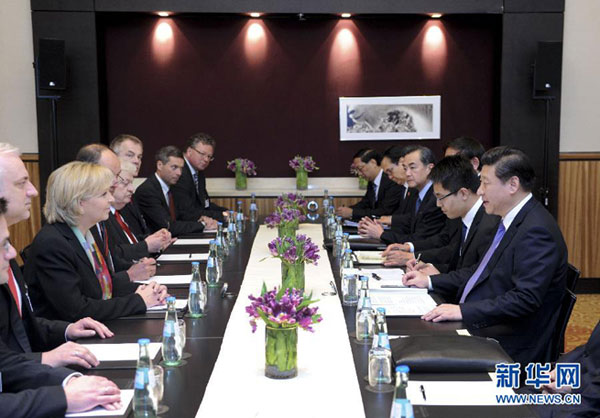 Xi Jinping trifft NRW-Ministerpräsidentin Hannelore Kraft