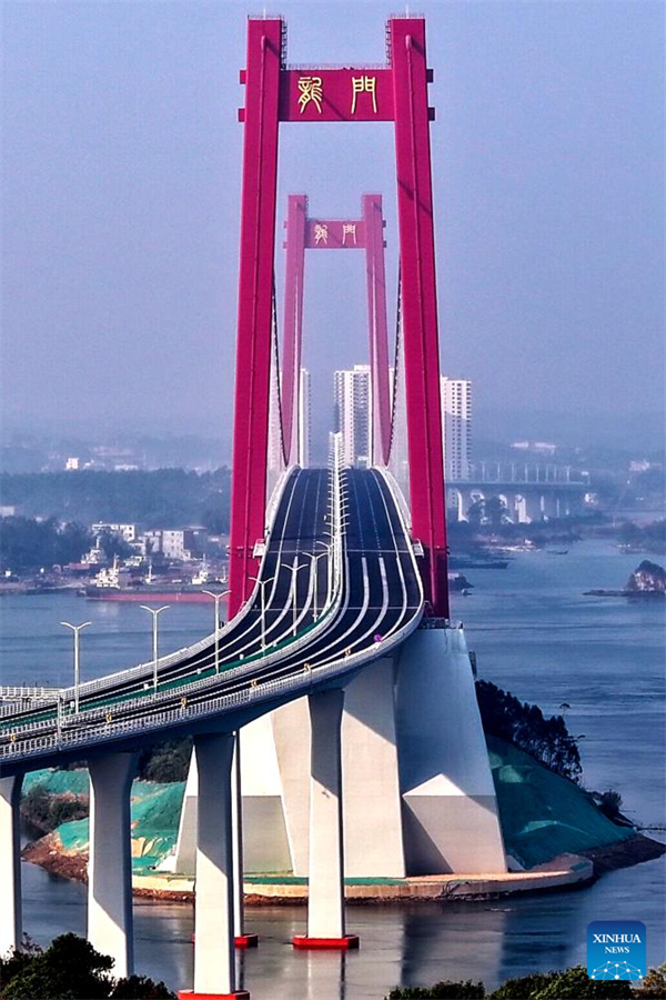 Längste Meeresbrücke in Guangxi für Verkehr freigegeben